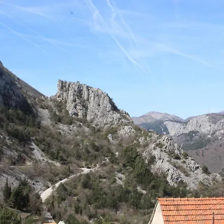 Mini Stone House * Omiš